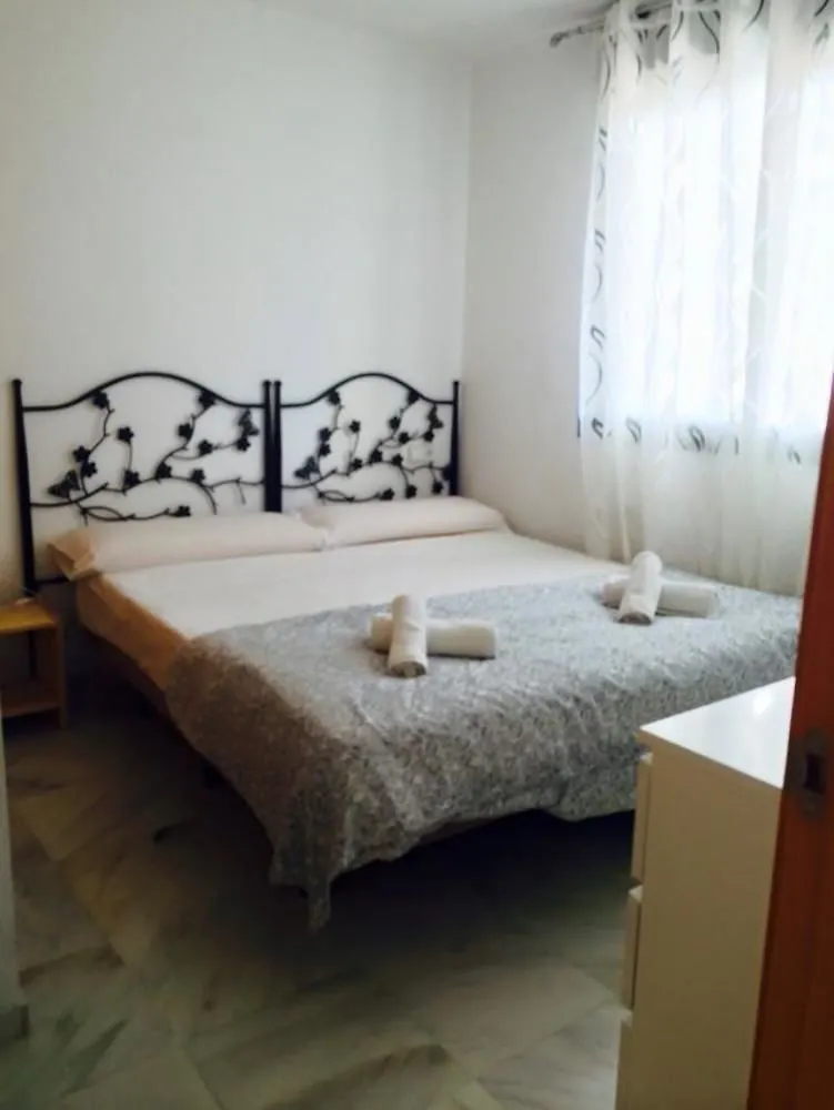 Apartamentos Turisticos Resort De Nerja 0*,